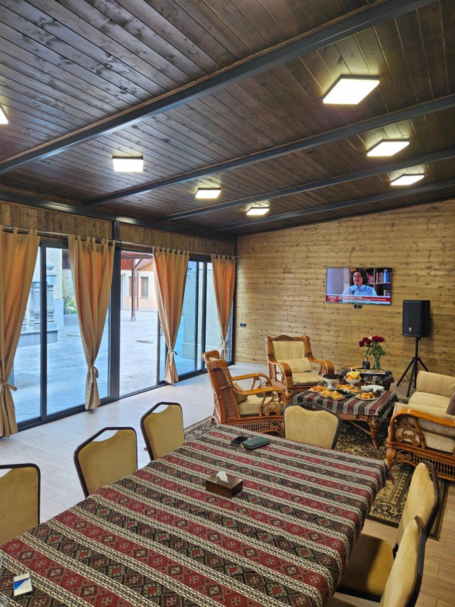 Eridana Hotel Yerevan Exterior photo