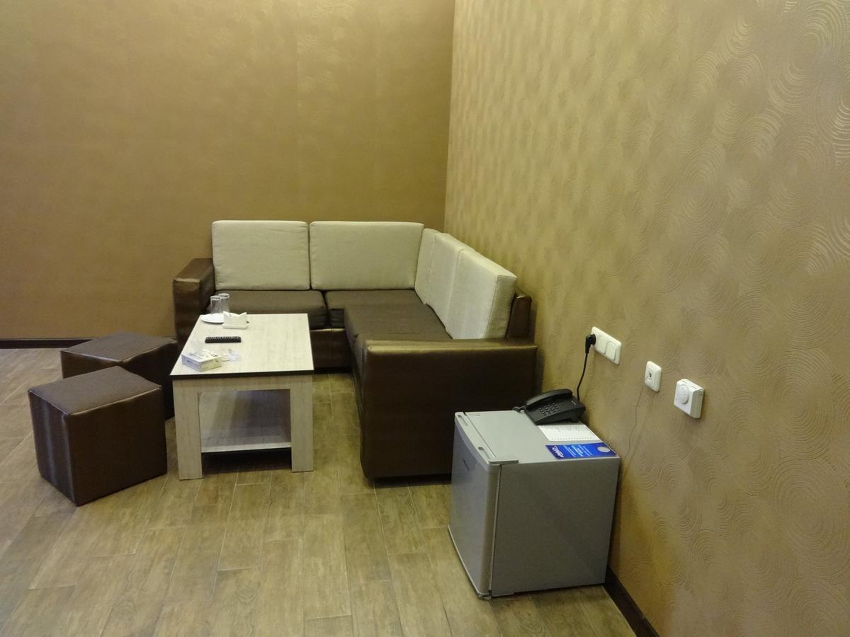 Eridana Hotel Yerevan Exterior photo